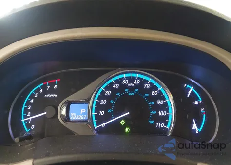 2014 Toyota Sienna Limited 7 Passenger z USA, uszkodzony, nr VIN 5TDDK3DC5ES077825